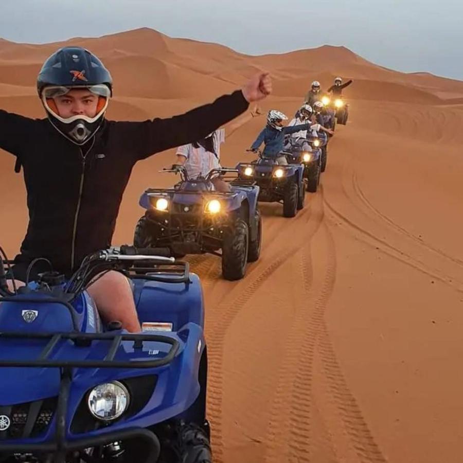 Erg Chebbi Camel Trek Camp Hotel Merzouga Bagian luar foto