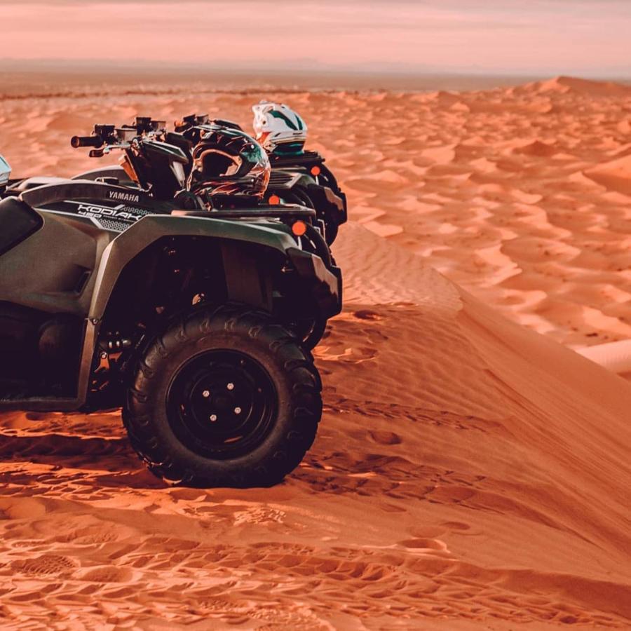 Erg Chebbi Camel Trek Camp Hotel Merzouga Bagian luar foto